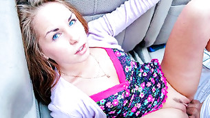 Adorable blonde is getting laid right in the back seat of her sexy car